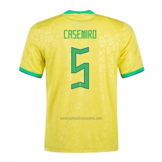 Camiseta Brasil Jugador Casemiro Primera 2022