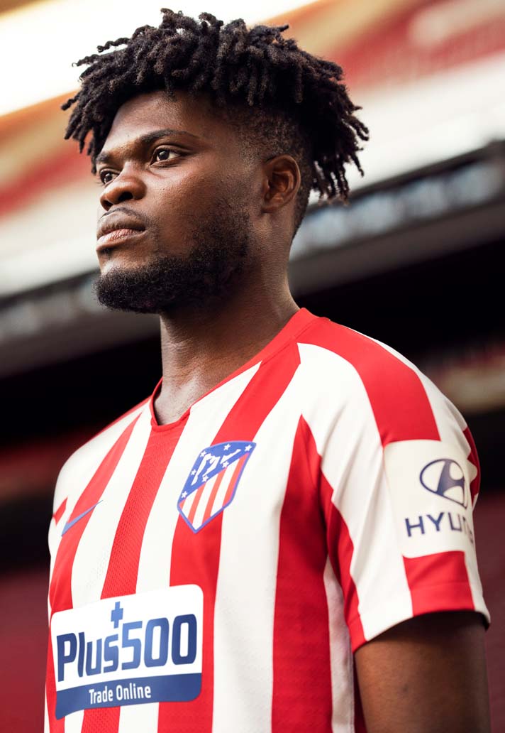 4-atletico-madrid-home-19-20.jpg