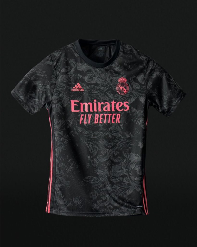 Floral y barroca Real Madrid revela su tercera camiseta 202021